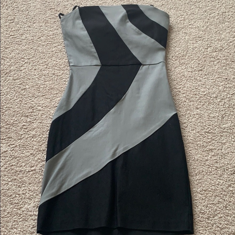 Gray/black dress